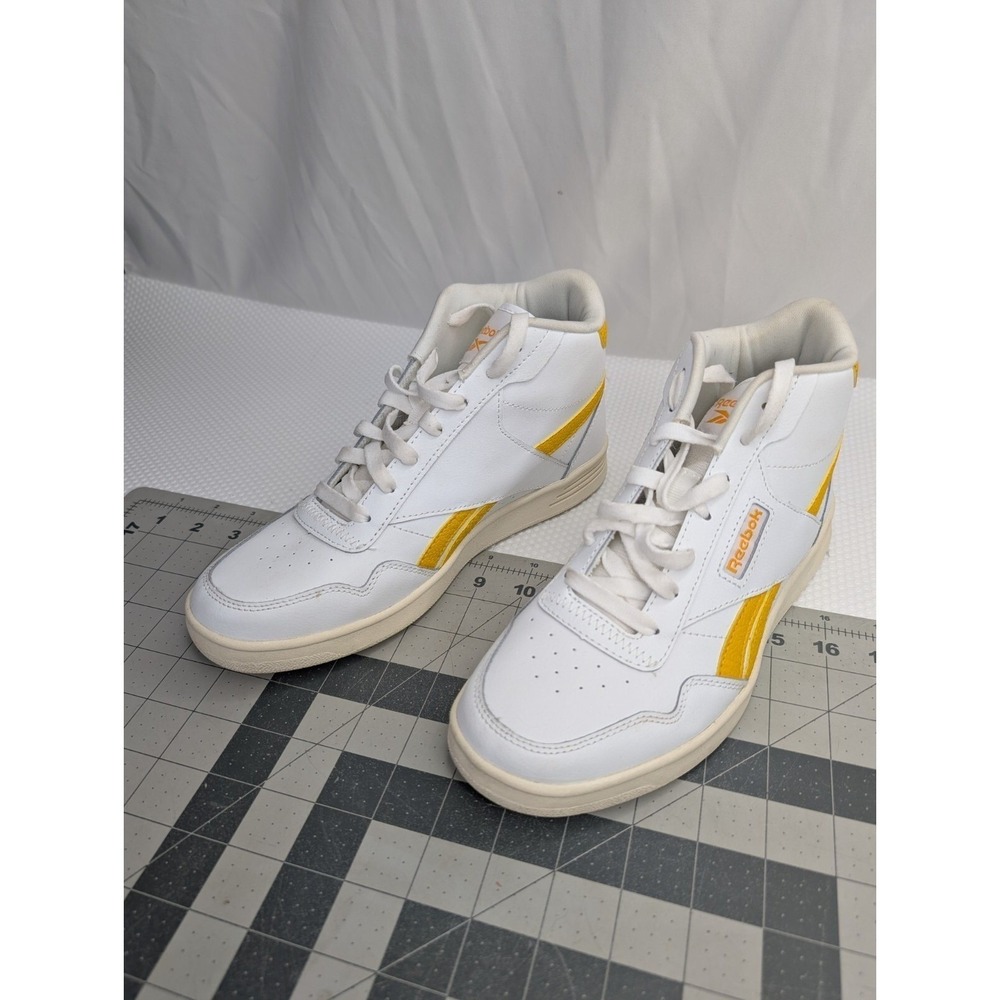 Womens Reebok Club High Top Sneaker Sz 8.5 White Yellow Stripe